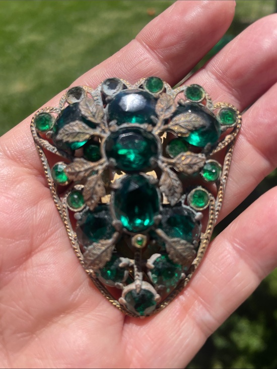 Antique Jewelry - Vintage Emerald Green Rhinestone Shield Brooch